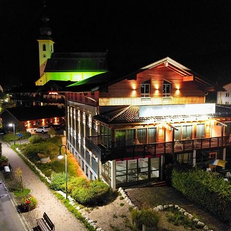 Alpenliebe - Sauna & Whirlpool - Apartments انزل المظهر الخارجي الصورة