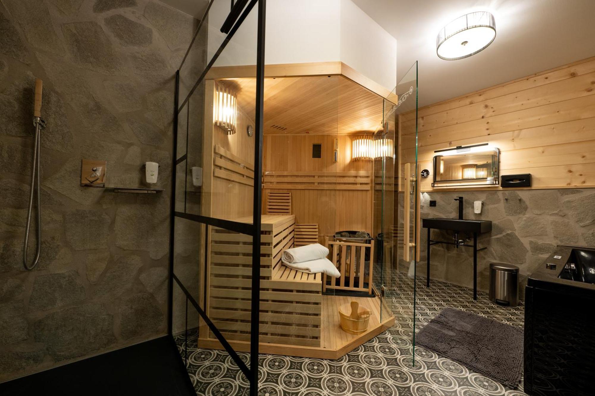 Alpenliebe - Sauna & Whirlpool - Apartments انزل المظهر الخارجي الصورة